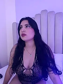 shainadavis online show from October 2025 04:03:01 AM