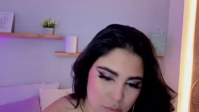 shainadavis online show from February 2026 03:16:02 AM