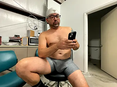 Fun Time Ron 2 online show from November 2025 09:18:01 PM