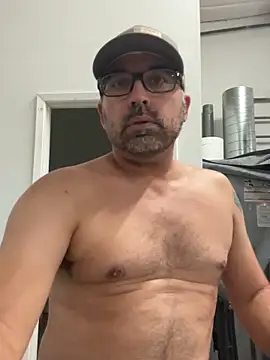 Snapshot of Fun_Time_Ron_2 chatting on October 2025 06:31:01 PM Fun Time Ron 2 online show from October 2025 06:31:01 PM