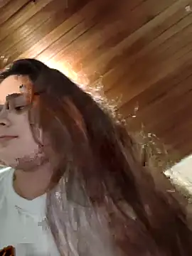 Snapshot of andriu656 chatting on October 2025 05:39:02 AM andriu656 online show from October 2025 05:39:02 AM