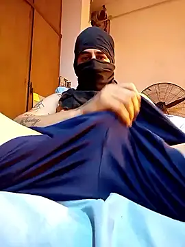 doncata21 online show from October 2025 09:34:02 PM