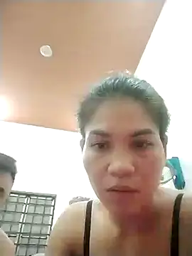 Snapshot of Leena_j chatting on October 2025 05:21:01 PM Leena j online show from October 2025 05:21:01 PM