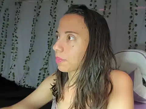 Perla Jonhson Rs online show from November 2025 01:36:02 PM