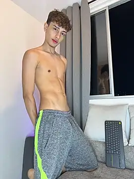 Snapshot of Douglas_Lux chatting on October 2025 11:14:01 PM Douglas Lux online show from October 2025 11:14:01 PM