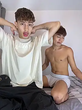 Snapshot of Douglas_Lux chatting on November 2025 11:49:02 PM Douglas Lux online show from November 2025 11:49:02 PM