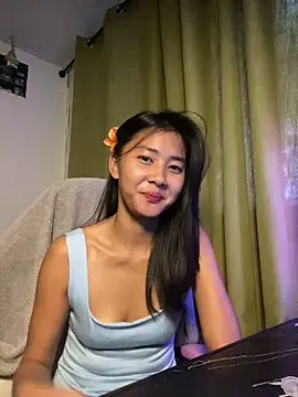 Snapshot of De_amore chatting on June 2026 02:21:01 AM De amore online show from June 2026 02:21:01 AM