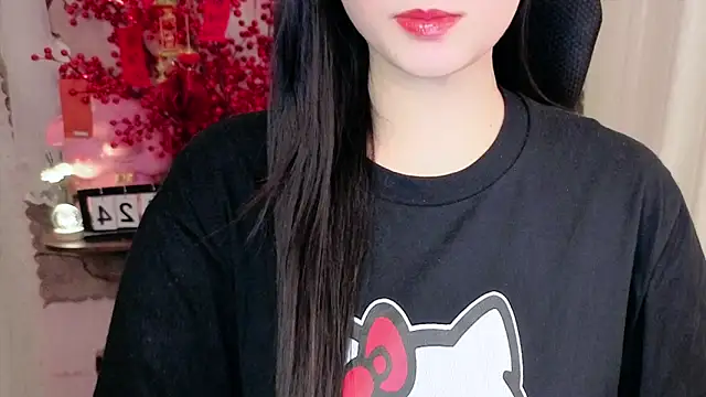 Xuka2594 online show from February 2026 07:31:02 AM