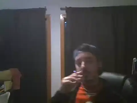 Snapshot of young-big-d chatting on November 2025 02:38:02 AM young-big-d online show from November 2025 02:38:02 AM