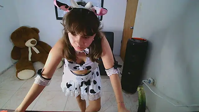 SweetRabbit29 online show from November 2025 12:25:02 AM