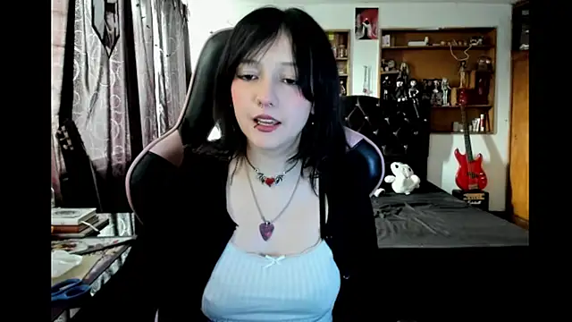 Maki Zein  online show from March 2026 08:16:01 PM