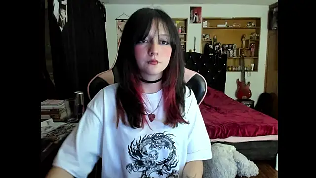 Maki Zein  online show from April 2026 01:12:02 AM