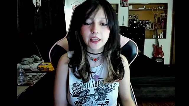 Maki Zein  online show from March 2026 10:59:02 PM