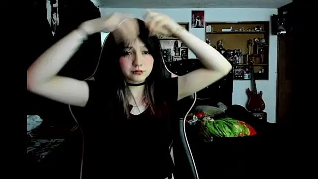 Maki Zein  online show from January 2026 10:57:02 PM