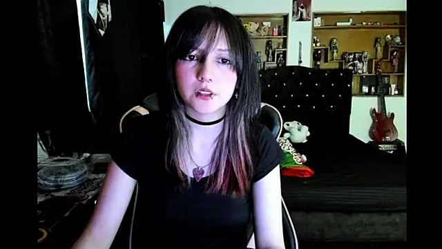 Maki Zein  online show from January 2026 11:00:02 PM