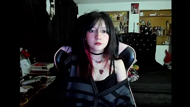 Maki Zein  online show from March 2026 03:41:01 AM