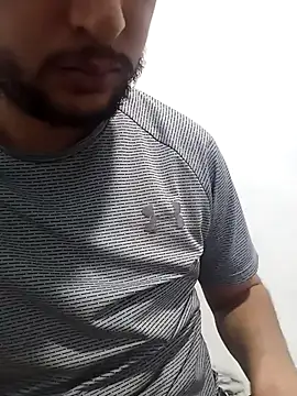 Arabeman300 online show from October 2025 07:13:02 PM