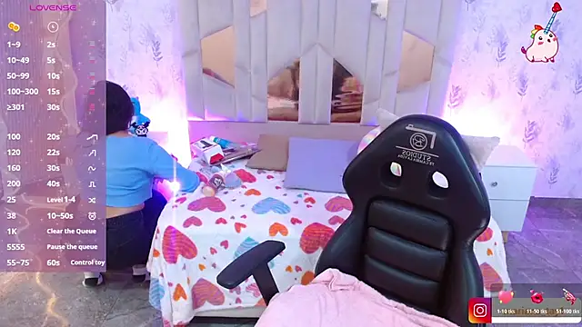 MARIANA TAY1 online show from February 2026 03:26:01 AM