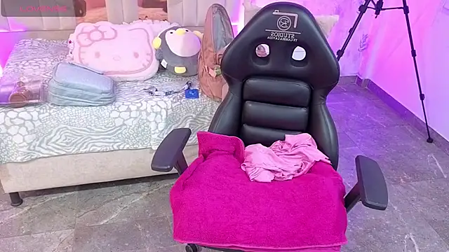 MARIANA TAY1 online show from April 2026 03:13:02 AM