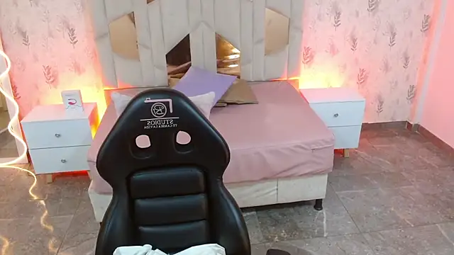 MARIANA TAY1 online show from October 2025 03:07:02 AM