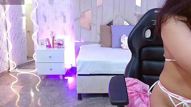 MARIANA TAY1 online show from November 2025 03:28:02 AM