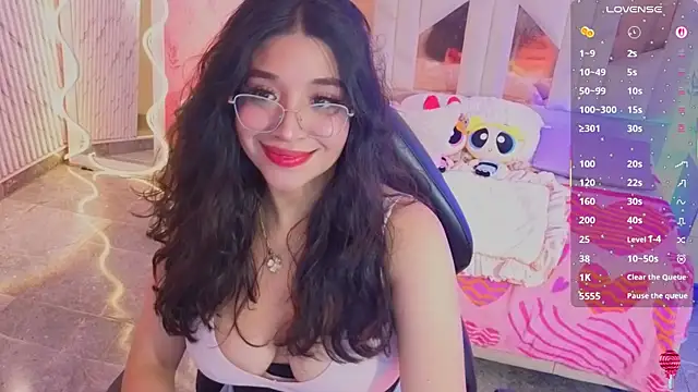 Snapshot of MARIANA_TAY1 chatting on June 2026 05:40:02 AM MARIANA TAY1 online show from June 2026 05:40:02 AM