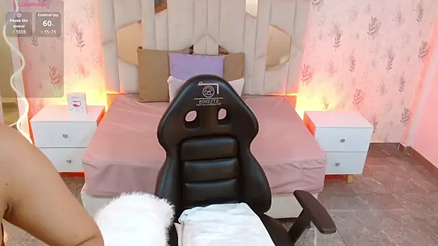 MARIANA TAY1 online show from October 2025 03:06:02 AM