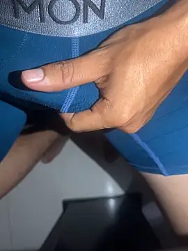 Snapshot of Flirtdick03 chatting on November 2025 04:28:01 AM Flirtdick03 online show from November 2025 04:28:01 AM