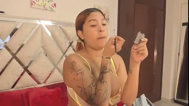 VenusBelle online show from October 2025 11:56:01 AM