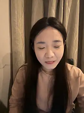 Snapshot of _xiaoniaojiang chatting on October 2025 12:46:01 PM xiaoniaojiang online show from October 2025 12:46:01 PM