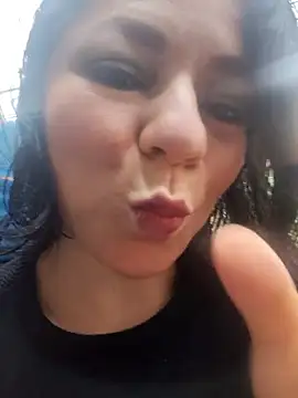 Snapshot of disneey2888 chatting on December 2025 11:31:01 AM disneey2888 online show from December 2025 11:31:01 AM