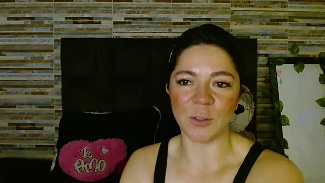 disneey2888 online show from October 2025 02:17:02 PM
