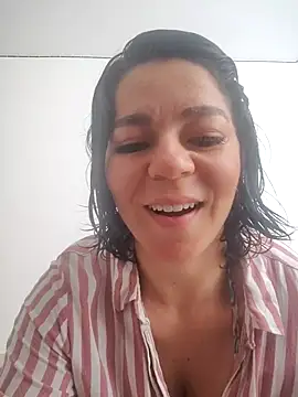 Snapshot of disneey2888 chatting on October 2025 07:16:01 PM disneey2888 online show from October 2025 07:16:01 PM