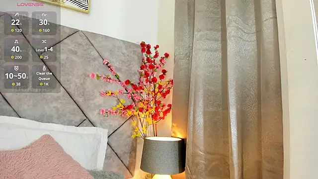  naylaa  online show from April 2026 03:09:01 AM