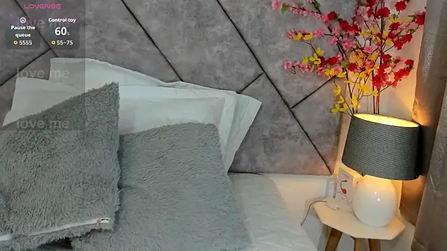  naylaa  online show from April 2026 03:07:02 AM