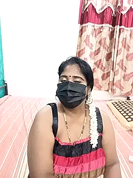 tamil-aunt online show from October 2025 04:26:02 PM