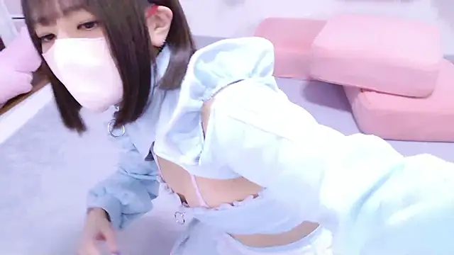 Snapshot of 39_miku chatting on January 2026 09:01:02 AM 39 miku online show from January 2026 09:01:02 AM