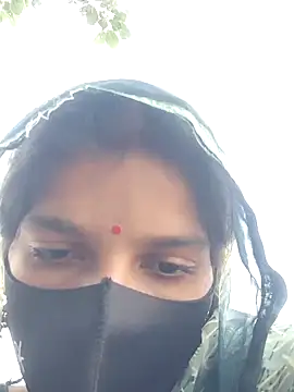 Snapshot of Pooja_suhani chatting on October 2025 07:32:02 AM Pooja suhani online show from October 2025 07:32:02 AM