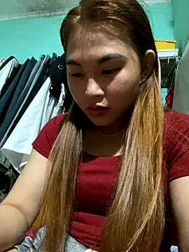 Snapshot of Yan_50299 chatting on October 2025 05:47:02 PM Yan 50299 online show from October 2025 05:47:02 PM