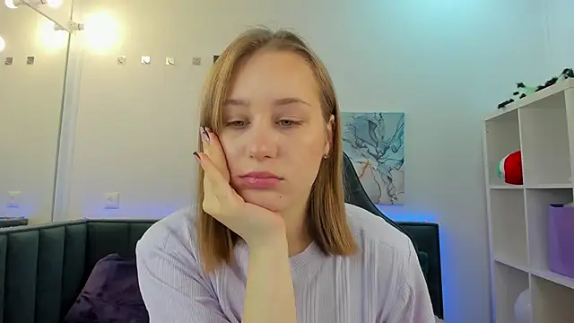 Melissa new22 online show from October 2025 12:44:01 AM