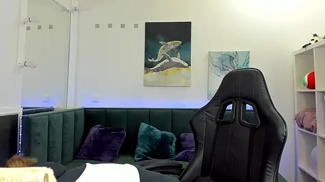 Melissa new22 online show from November 2025 11:54:01 PM