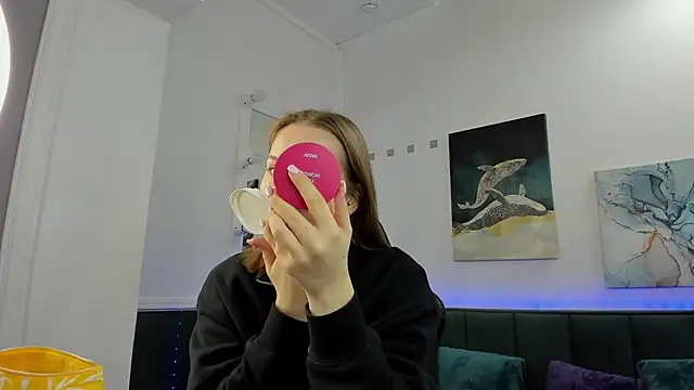 Melissa new22 online show from December 2025 12:50:01 AM