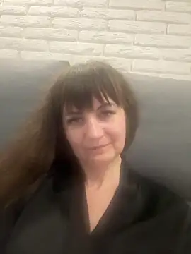 Butterfly8385 online show from October 2025 08:21:01 PM