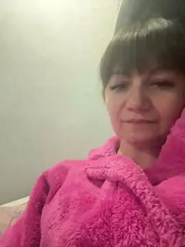 Butterfly8385 online show from February 2026 09:32:01 PM