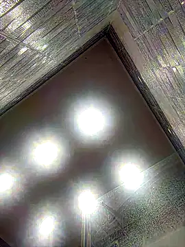 Butterfly8385 online show from November 2025 05:22:01 AM