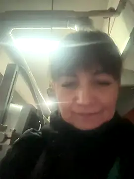 Butterfly8385 online show from November 2025 09:09:02 AM