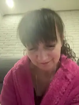 Butterfly8385 online show from February 2026 09:58:02 PM