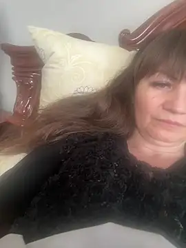 Butterfly8385 online show from April 2026 12:43:01 PM