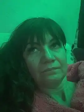 Butterfly8385 online show from February 2026 09:33:02 PM