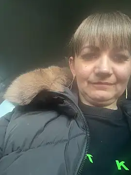 Butterfly8385 online show from February 2026 01:22:02 PM